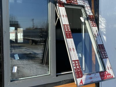 Бытовка быстросборная складная с террассой коричневая  5900х2480х2560мм. Утепление 75мм., (артикул 4538)